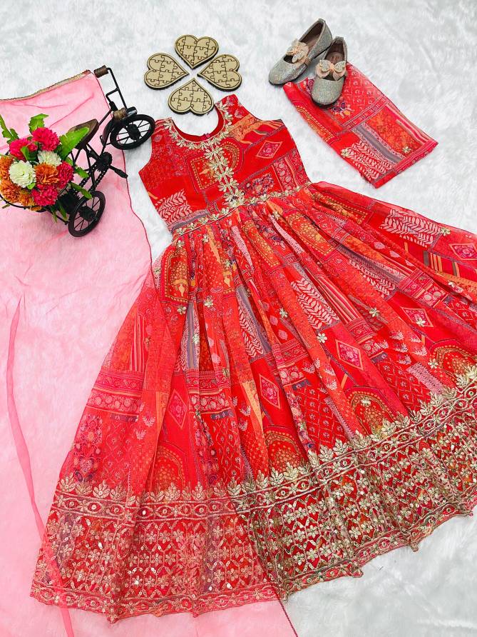 OC 159 Girls Wear Designer Gown With Dupatta Kids Wholesale Market In Surat